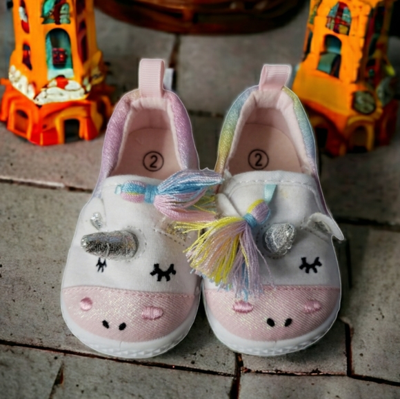 Fancy Magical Rainbow Ombre Glitter Tassels Unicorn Giftable Sneakers size 2 - Picture 7 of 7